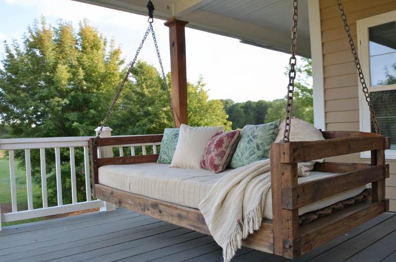 DIY Porch Swing Bed Ideas
