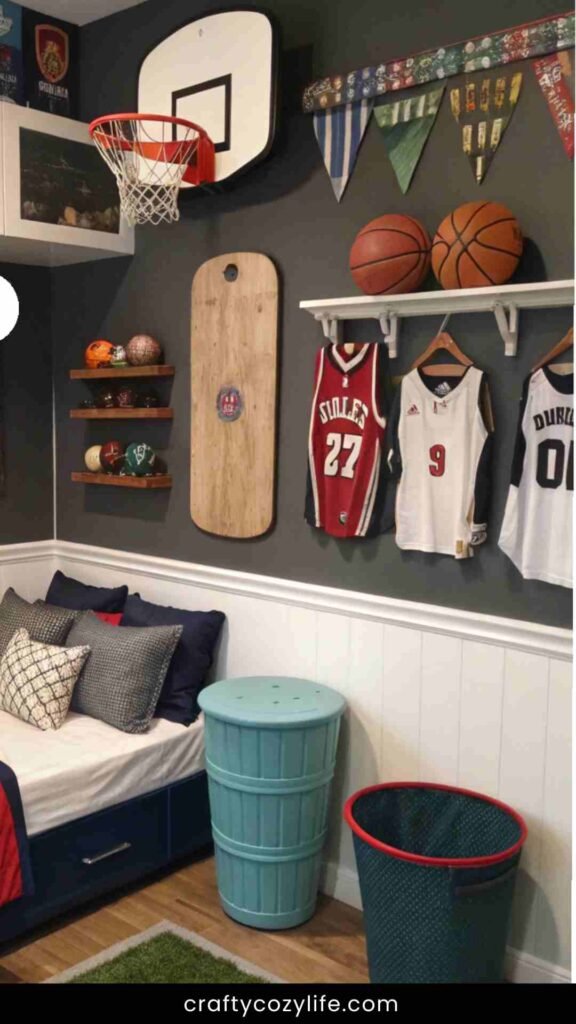 Sports-Themed Bedroom for the Little Athlete