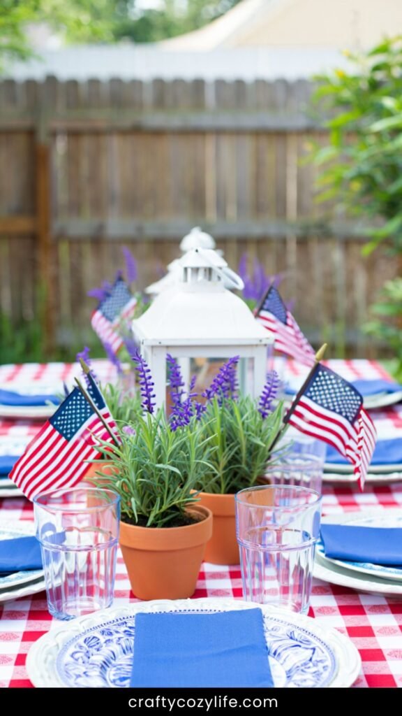 4th of July Front Porch Decor Ideas (4)